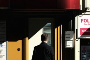 The 3 Subtle Authority Signals That Force Your Business Into the Local Pack